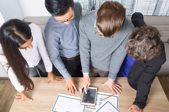 Custom Advisory for Leadership Teams